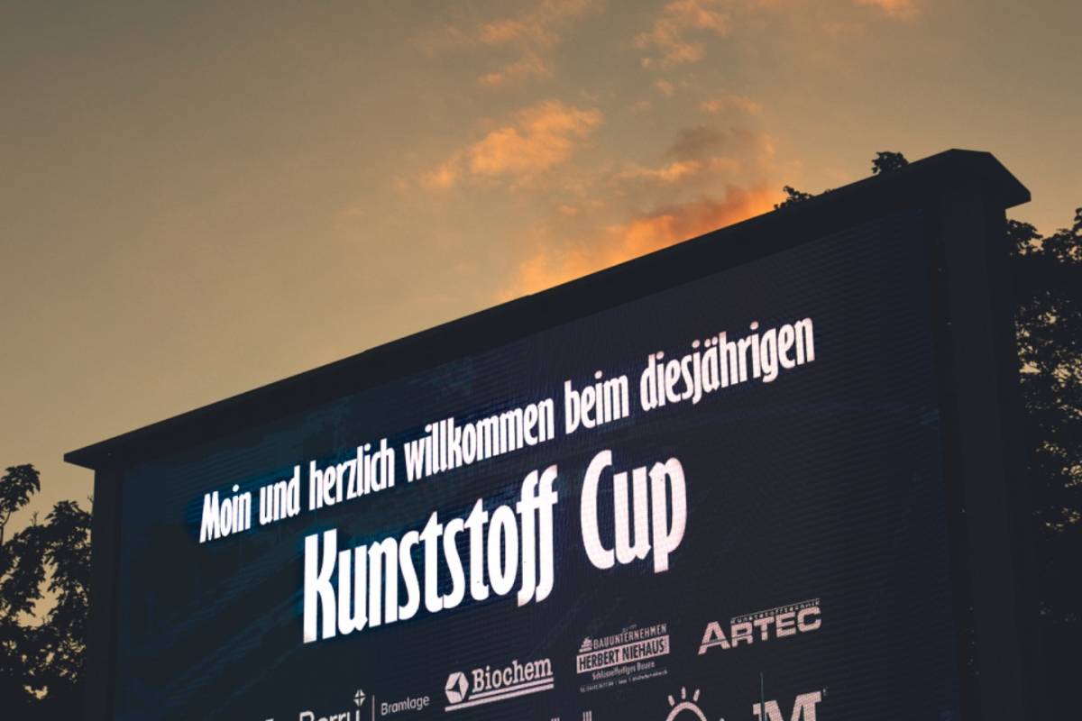 Mit einem elfköpfigen Team haben wir am Kunststoffcup 2024 in Lohne teilgenommen.