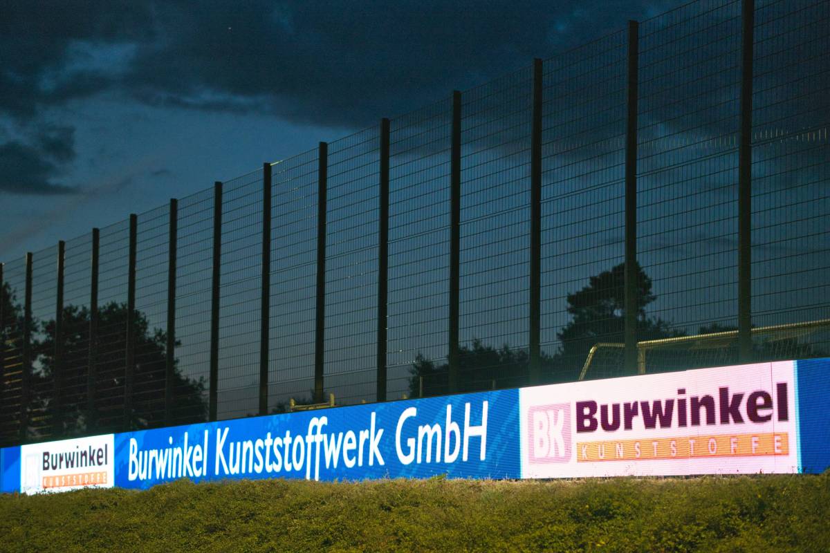 Mit einem elfköpfigen Team haben wir am Kunststoffcup 2024 in Lohne teilgenommen.